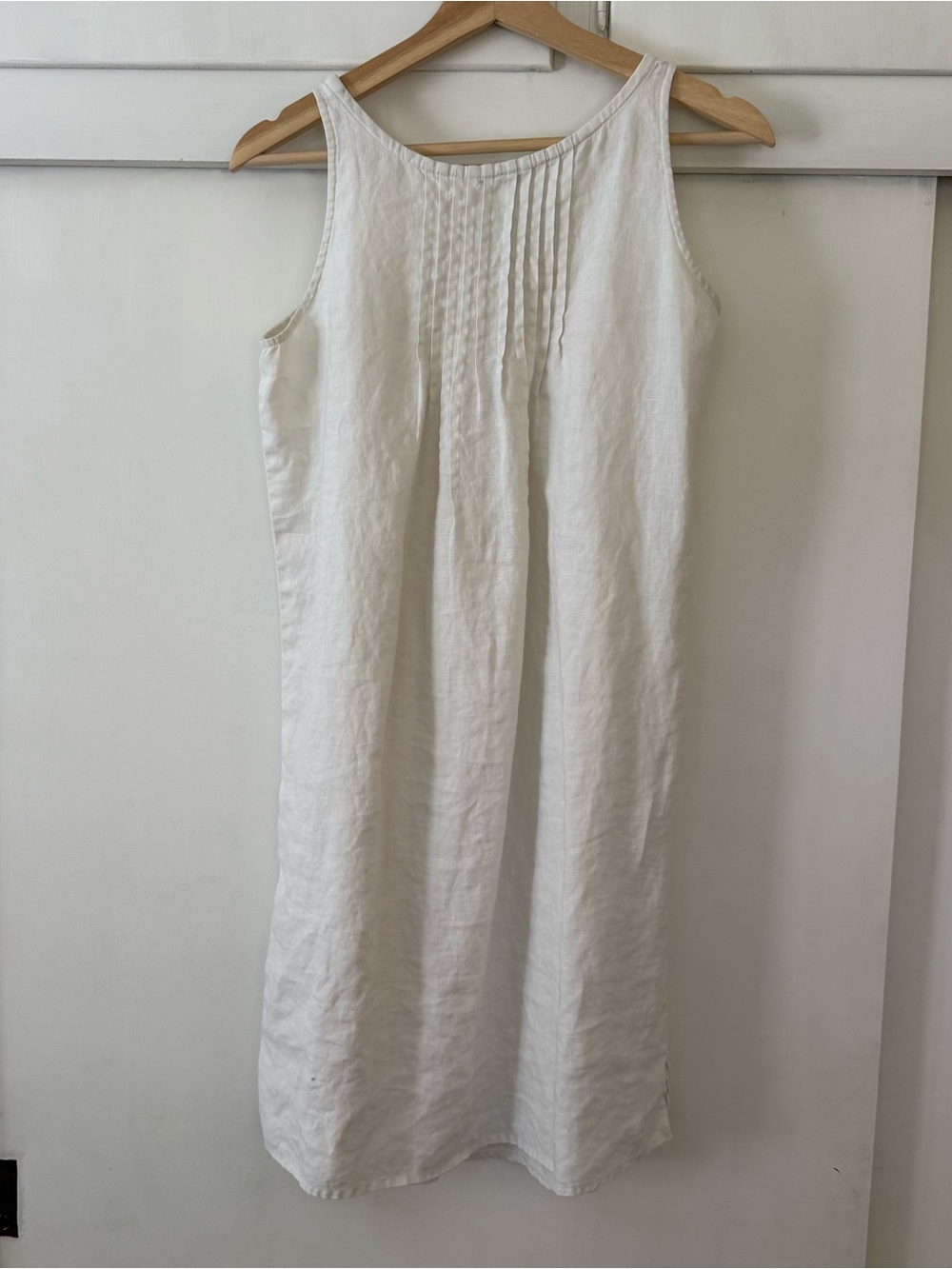 Garnet Hill cream linen dress - Picture 5 of 6